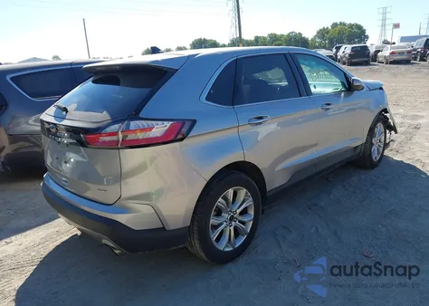 2024 Ford Edge Titanium z USA, uszkodzony, nr VIN 2FMPK4K94RBA89171